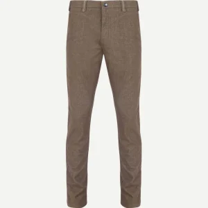 Chino Bonn bruin