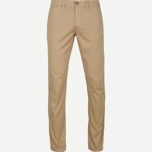 Suitable chino sartre camel